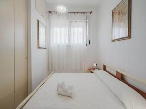 Fotografie z fotogalerie ubytování Apartment in Porto Torres with Private Terrace v destinaci Porto Torres