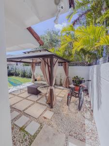 Zahrada ubytování Zoka House 5 mints from Brickell