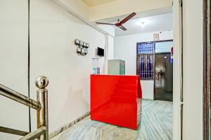 TV o dispositivi per l'intrattenimento presso SPOT ON Raj Hotel Vip Near Worlds Of Wonder