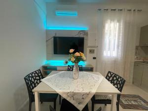 A television and/or entertainment centre at Casa Sant'Anna