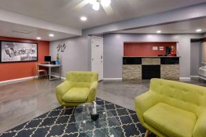 Gambar di galeri bagi Super 8 by Wyndham San Antonio Pearl District Downtown di San Antonio