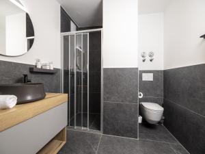 Ένα μπάνιο στο Modernes Appartement am Wilden Kaiser