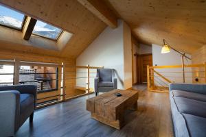 Istumisnurk majutusasutuses Hôtel de L'Arve by HappyCulture