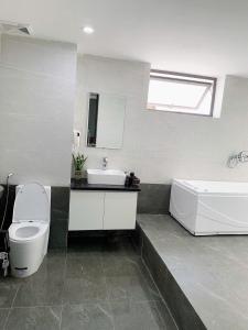 Koupelna v ubytování Villa FLC Sầm Sơn BT31-25