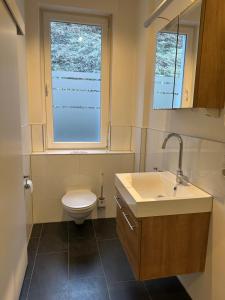 Ένα μπάνιο στο LIV-IN Lounge Monschau Ferienwohnung