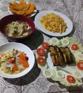 Billede fra billedgalleriet på Birdhouse Homestay Tangkoko i Poelau Tawoea + 15 billeder