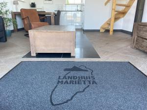 Landhuis Mariëtta的证书、奖牌、标识或其他文件