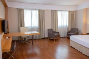 TV a/nebo společenská místnost v ubytování Anemon Kent Ordu Otel