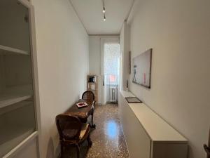 TV a/nebo společenská místnost v ubytování corte degli ulivi in roma + 9 fotografií