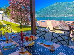 Φυσικό τοπίο κοντά σε αυτή η παραθεριστική κατοικία +23 φωτογραφίες