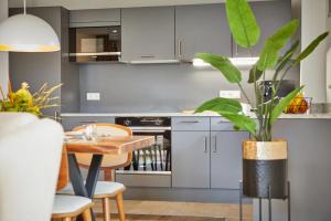 Dapur atau dapur kecil di Bader Suites