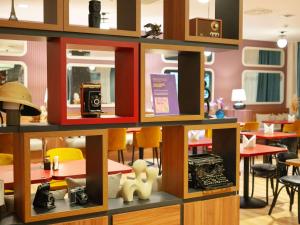 Restauracja lub miejsce do jedzenia w obiekcie ibis Styles Wałbrzych