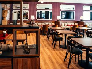 Restauracja lub miejsce do jedzenia w obiekcie ibis Styles Wałbrzych