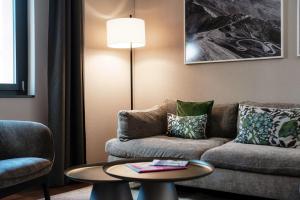 Andermatt Arve Relax by Quokka 360的休息区