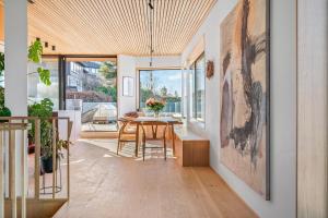 Φωτογραφία από το άλμπουμ του Stay in The Hollywood Hills of Bergen with Breathtaking Views στο Μπέργκεν