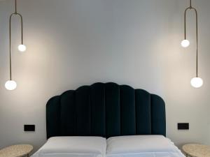 Krysos Luxury Rooms客房内的一张或多张床位