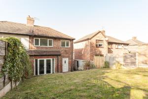 Το κτήριο όπου στεγάζεται  το διαμέρισμα