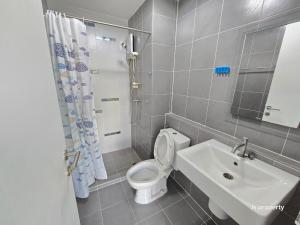 Gallery image of Luminous Condo in Kathu in Kathu