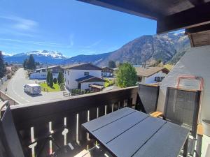 Splošen pogled na gorovje oz. razgled na gore, ki ga ponuja apartma