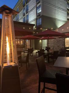 Restaurace v ubytování Best Western Plus Clarks Summit Scranton Hotel