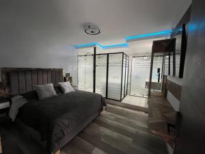 Postel nebo postele na pokoji v ubytování Hotel luxury Z