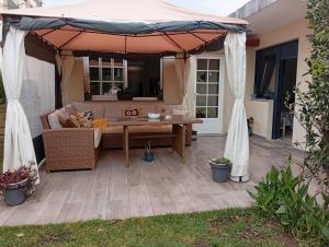 Patio alebo iná vonkajšia časť ubytovania JARDIN, TERRAZA Y BARBACOA