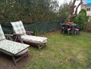 Vonkajšia záhrada v ubytovaní JARDIN, TERRAZA Y BARBACOA