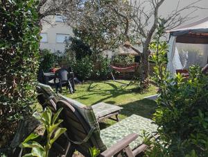 Vonkajšia záhrada v ubytovaní JARDIN, TERRAZA Y BARBACOA