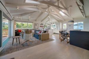 Imagen de la galería de Pinetrees Hanalei Beach House, en Hanalei