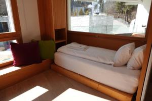 Fotografie z fotogalerie ubytování Sleek Mountain Escape, Light and Airy v destinaci Flims