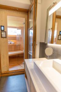 Ein Bett oder Betten in einem Zimmer der Unterkunft Der Unterwirt Guesthouse and Restaurant
