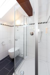 Koupelna v ubytování Gästehaus Funk + 37 fotografií