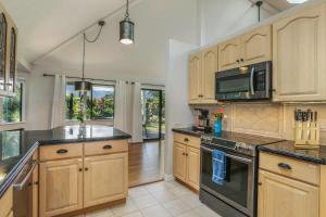 Gallery image of Hale Iolani in Princeville