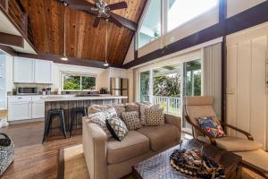 Posezení v ubytování Iokua Hale