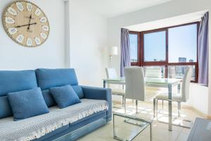 Posedenie v ubytovaní Torre Mar 20-D Apartment Levante Beach