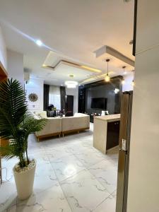 Photo de la galerie de l'établissement 3 Beds At Ikate, Lagos State, à Lagos