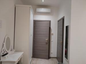 Fotografie z fotogalerie ubytování Nuova fiera camera v destinaci Verona