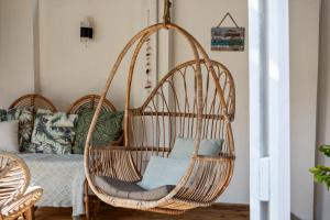 Predel za sedenje v nastanitvi Casa Bohemian Curacao