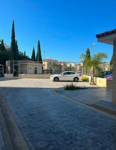 Το κτήριο όπου στεγάζεται  το διαμέρισμα