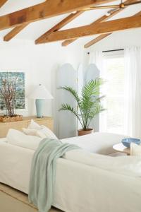 Katil atau katil-katil dalam bilik di Coastal Retreat near Siesta Key Beach and Downtown