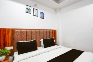 Tapovan的住宿－Hotel O Badrinath Road Tapovan，相簿中的一張相片