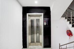 Tapovan的住宿－Hotel O Badrinath Road Tapovan，相簿中的一張相片