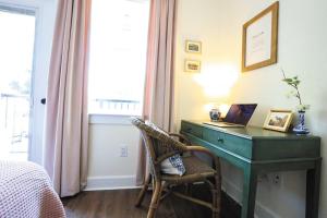 게인즈빌에 위치한 The Lotus Suite Newly Built Upscale Central에서 갤러리에 업로드한 사진