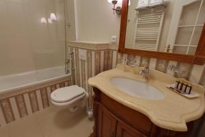 Kúpeľňa v ubytovaní Hotel Saint Petersburg