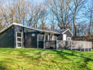 Afbeelding uit fotogalerij van 5 person holiday home in Thyholm-By Traum in Thyholm