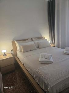 Ένα ή περισσότερα κρεβάτια σε δωμάτιο στο Apartments del sol