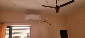 Gallery image of A Blooming Retreat-Holiday Home 3BHK in Kharar
