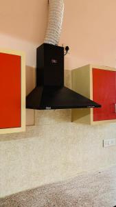 Gallery image of A Blooming Retreat-Holiday Home 3BHK in Kharar +4 photos
