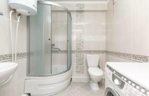 Ένα μπάνιο στο Central Double Budget Room Бюджетная комната для двоих в центре