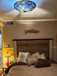 Gallery image of Miss Ellies Estate in Coos Bay +21 photos